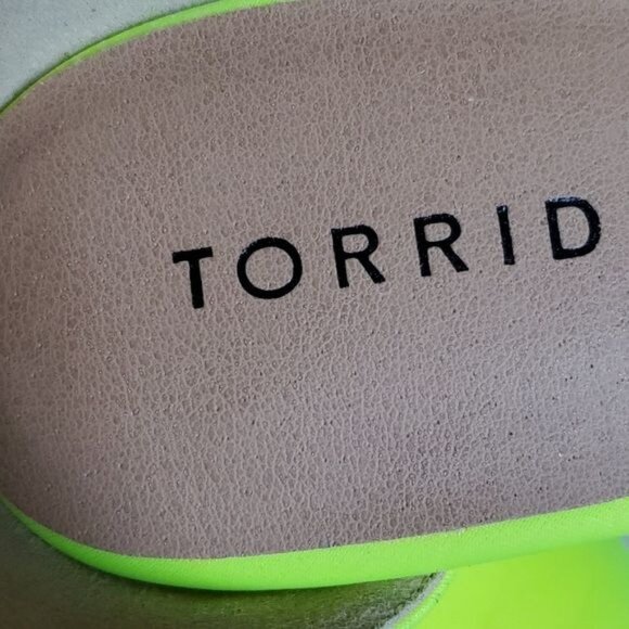 Torrid Neon Heels Pumps Shoes Sandals Ankle Strap Tapered Heel Women's WOMANS 12 - Picture 9 of 16